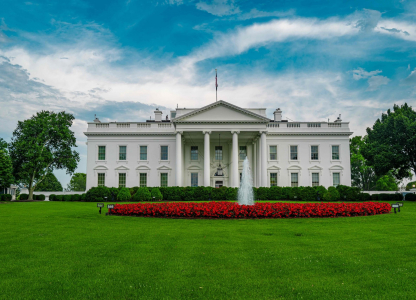 The White House is conic symbol of USA. White House in Washington DC. American presidency residence. The White House in summer. The White House is national symbol. Political government building.